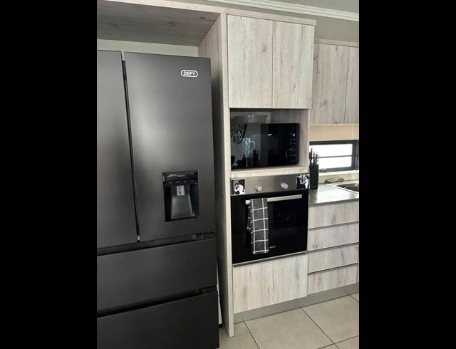 3 BEDROOM PROPERTY TO RENT IN AMBERFIELD